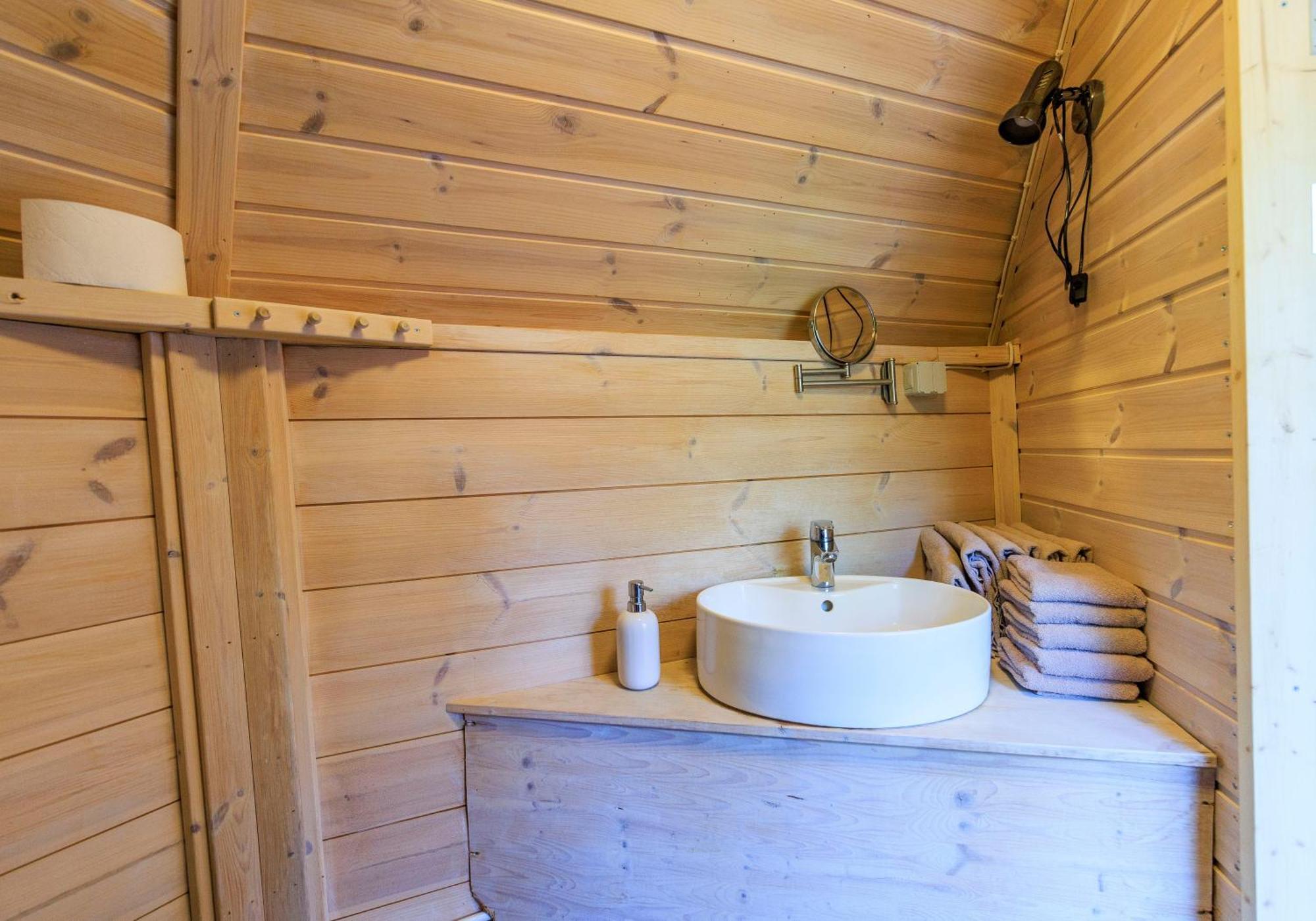 Reiu Holiday Centre Paikuse Экстерьер фото